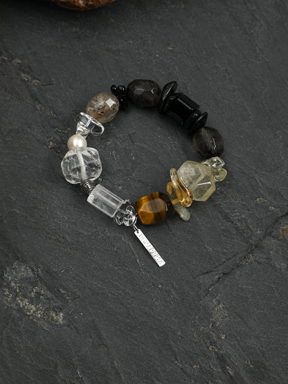 Crystal Glow · Noir Pearl