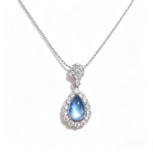 Aquamarine Pendant Necklace